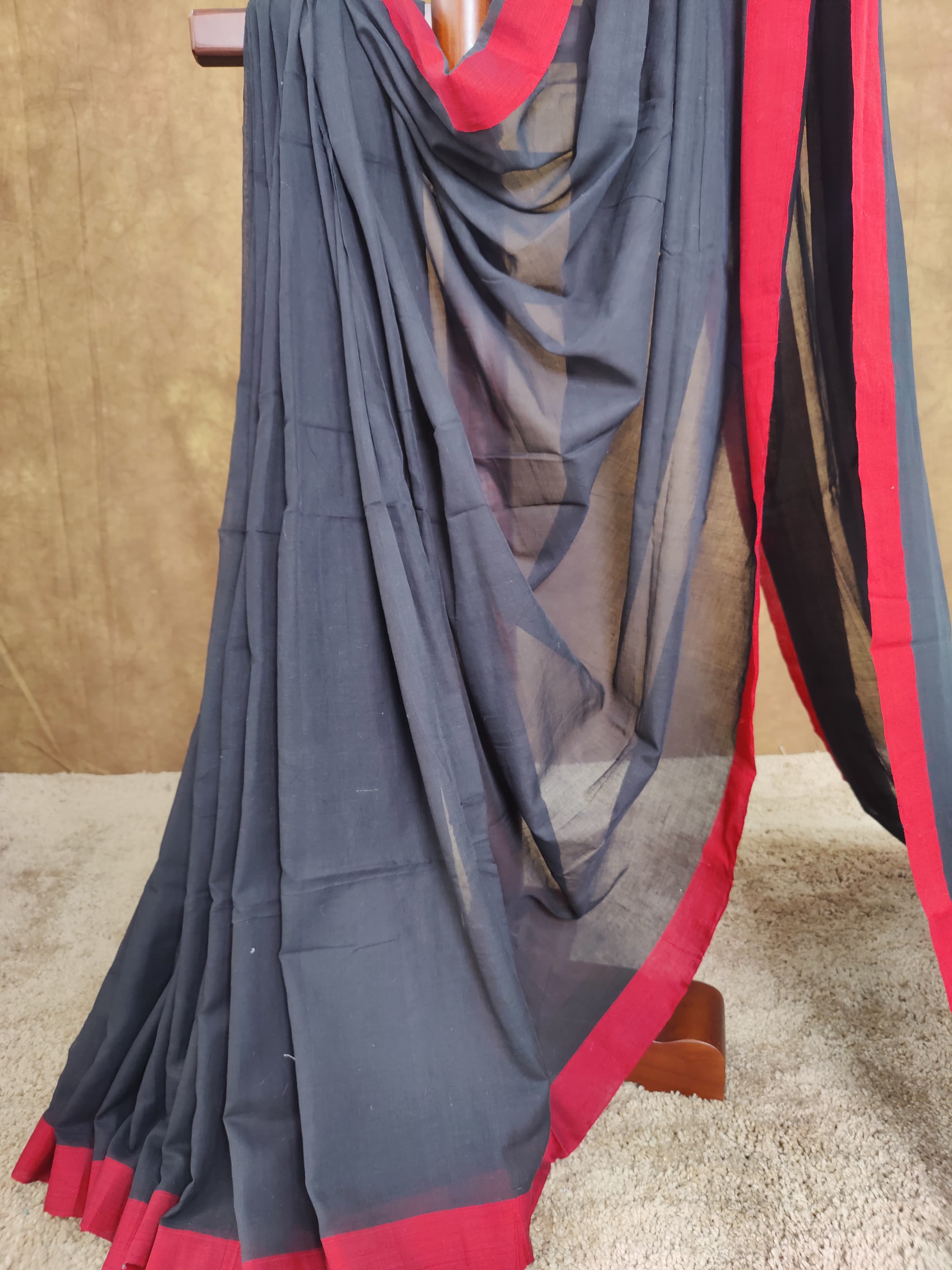 Mulmul cotton handloom black saree with red border