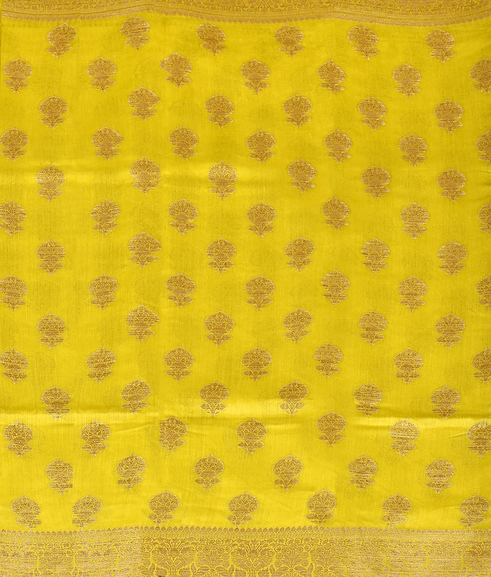 Elegant yellow silk saree with exquisite zari work