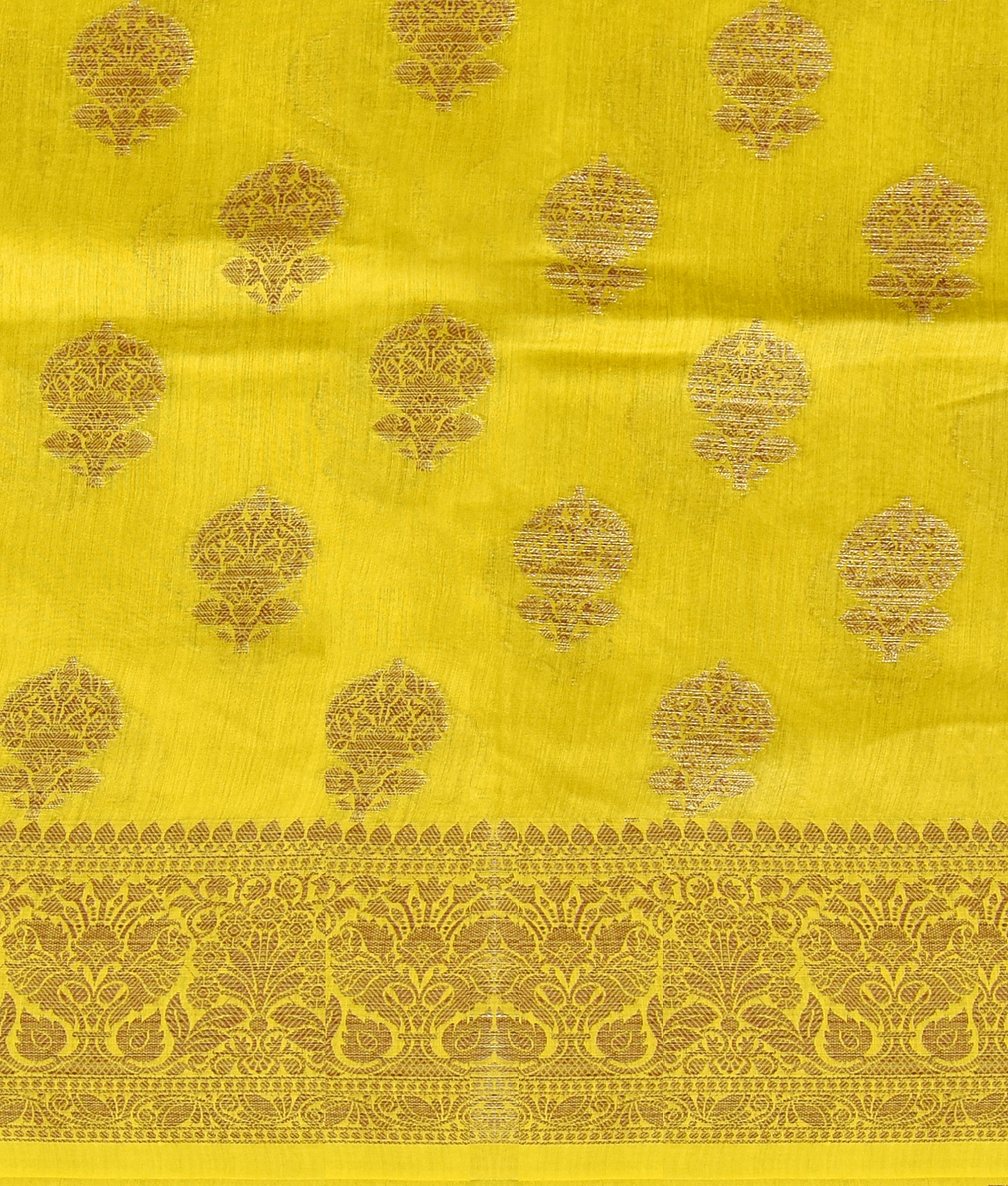 Elegant yellow silk saree with exquisite zari work
