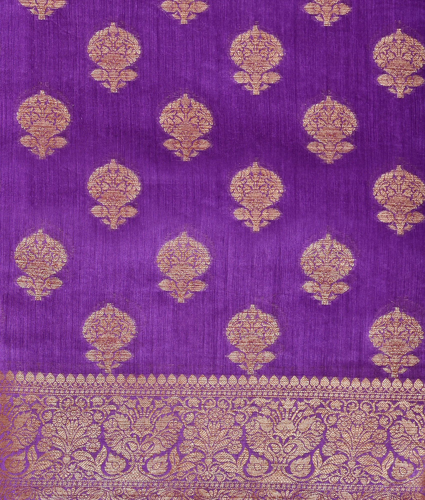 Regal Radiance: Royal Purple Handloom Silk Saree with Zari Work
