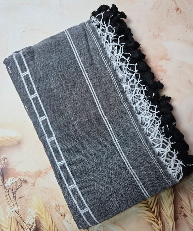 Grey Handloom Cotton Saree - Folded Saree
