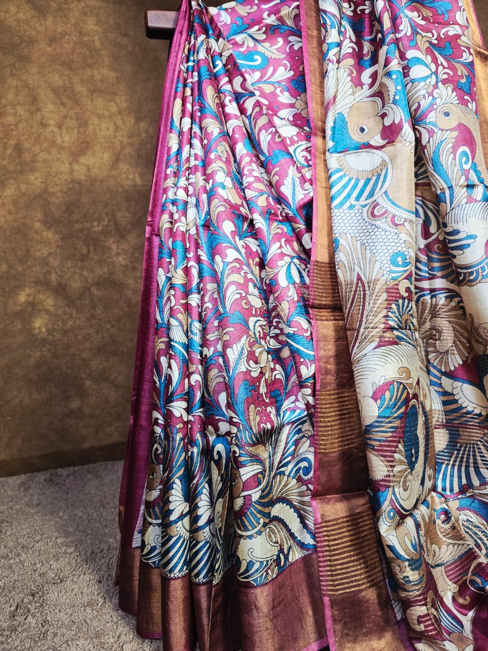 Art-Inspired Magenta-Blue Kalamkari Handloom Silk Saree