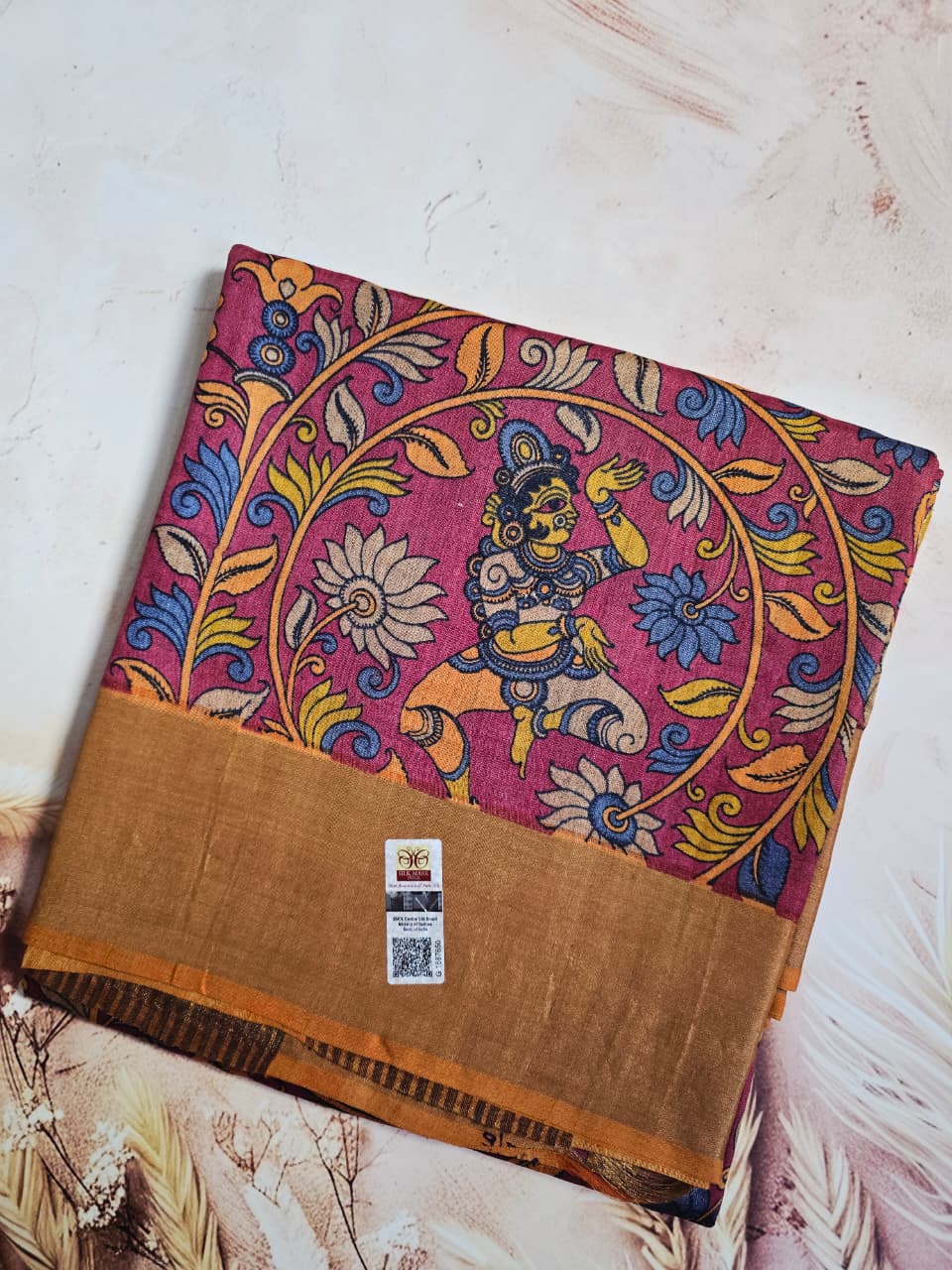 Handloom Silk Kalamkari Saree – A Fusion of Tradition & Luxury