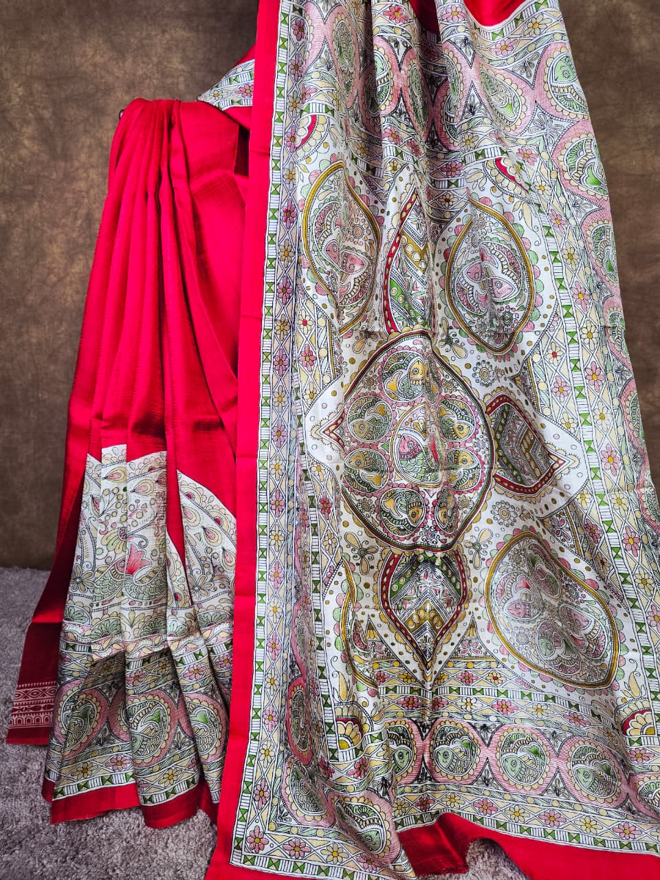 Vibrant Red Handloom Silk Saree with Artistic Hand-Painted Detailing