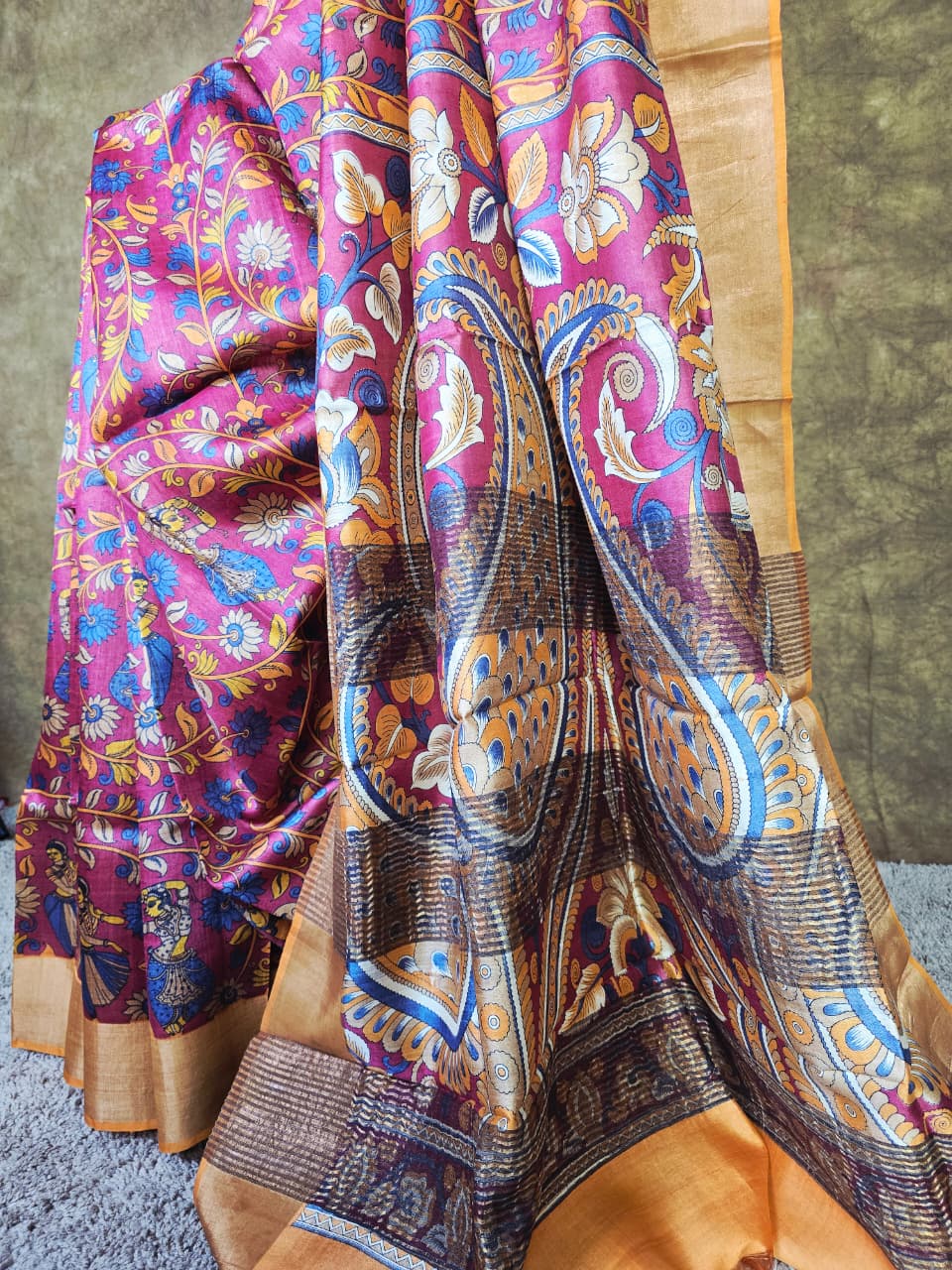 Handloom Silk Kalamkari Saree – A Fusion of Tradition & Luxury