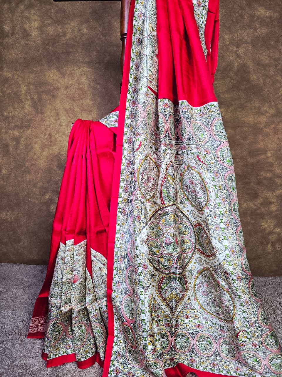 Vibrant Red Handloom Silk Saree with Artistic Hand-Painted Detailing