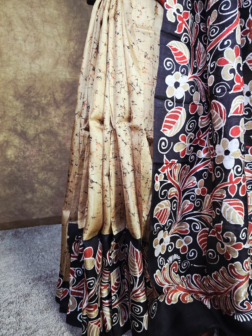 Handloom Silk with Hand Painted Batik Print Saree - Black & Beige Fusion