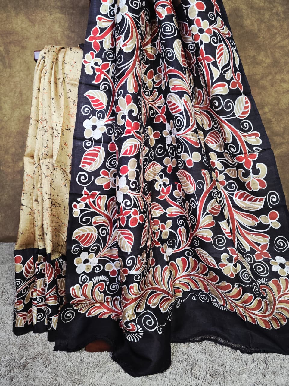 Handloom Silk with Hand Painted Batik Print Saree - Black & Beige Fusion