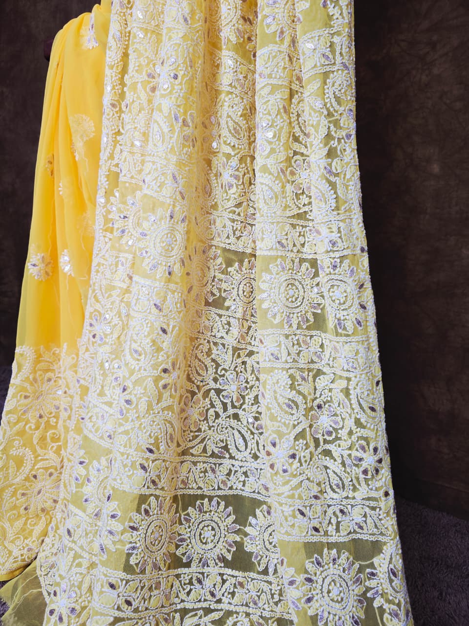 Heavy Pallu Lucknow Chikankari Saree